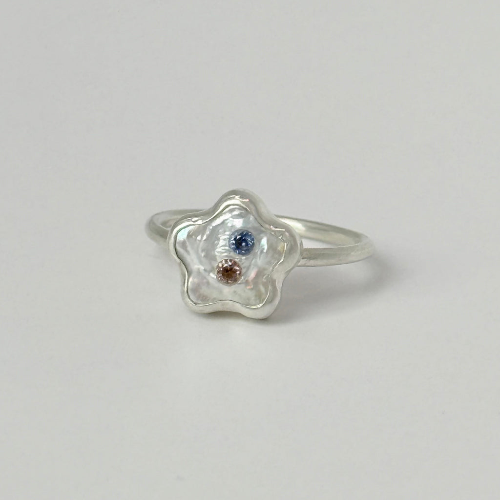 Pearl Flower Ring 01