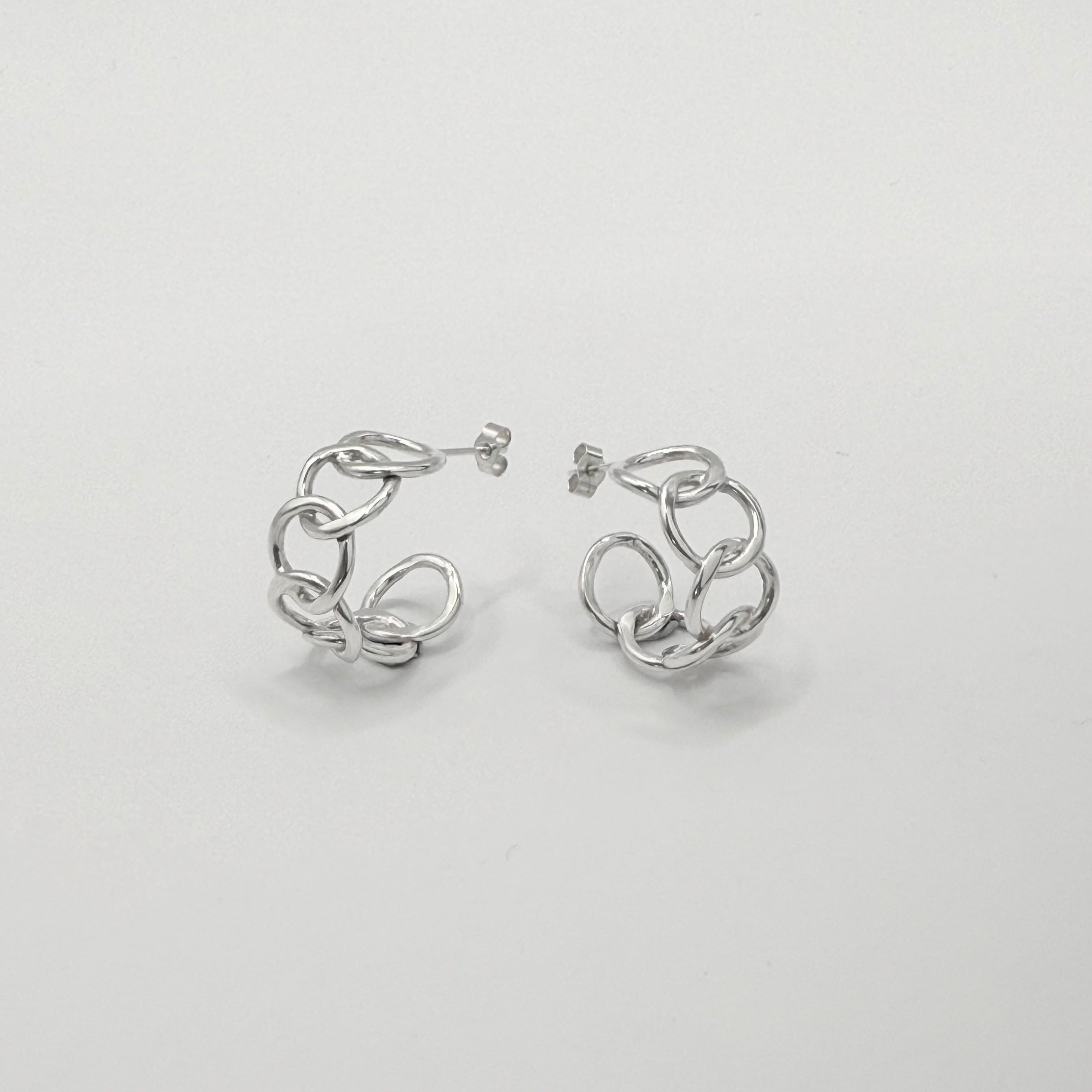 Medium Chain Hoops