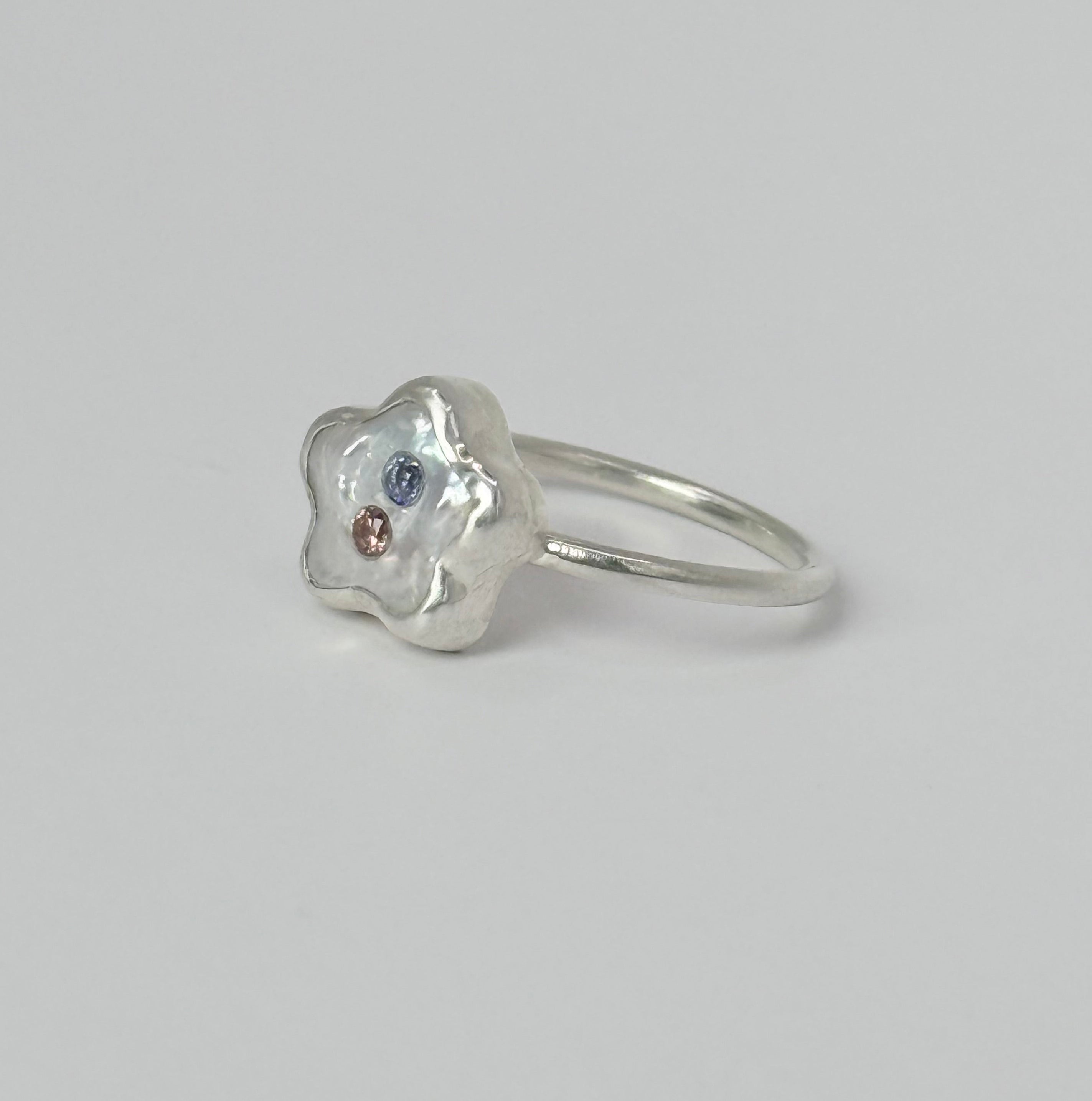 Pearl Flower Ring 01