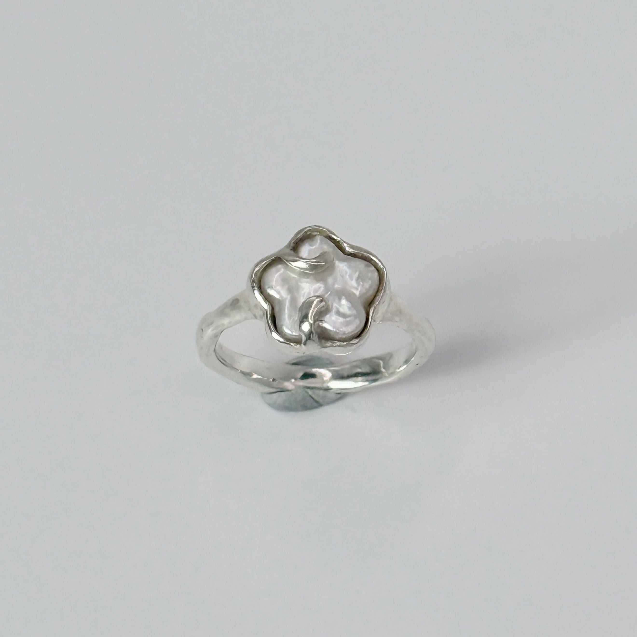 Molten Pearl Flower Ring