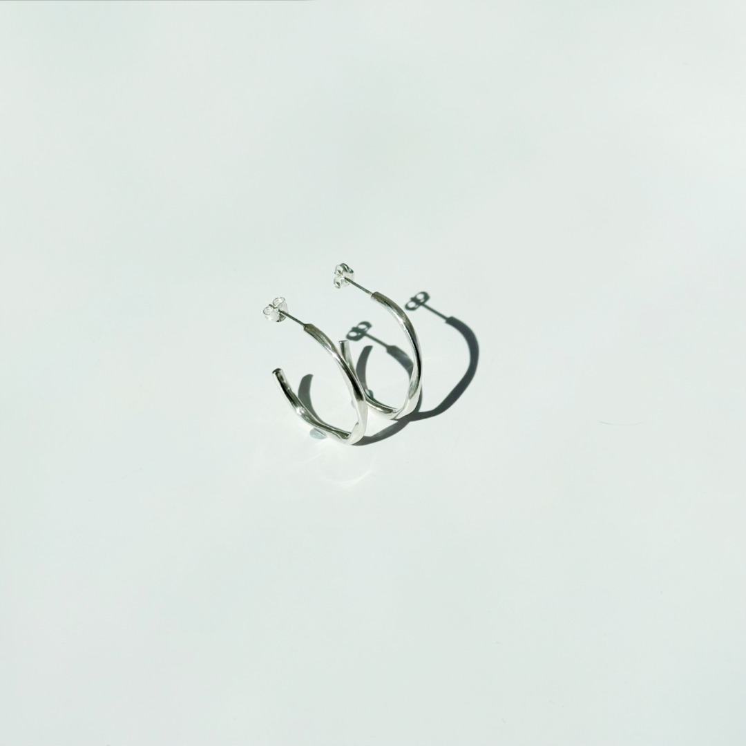 Medium Ribbon Hoops