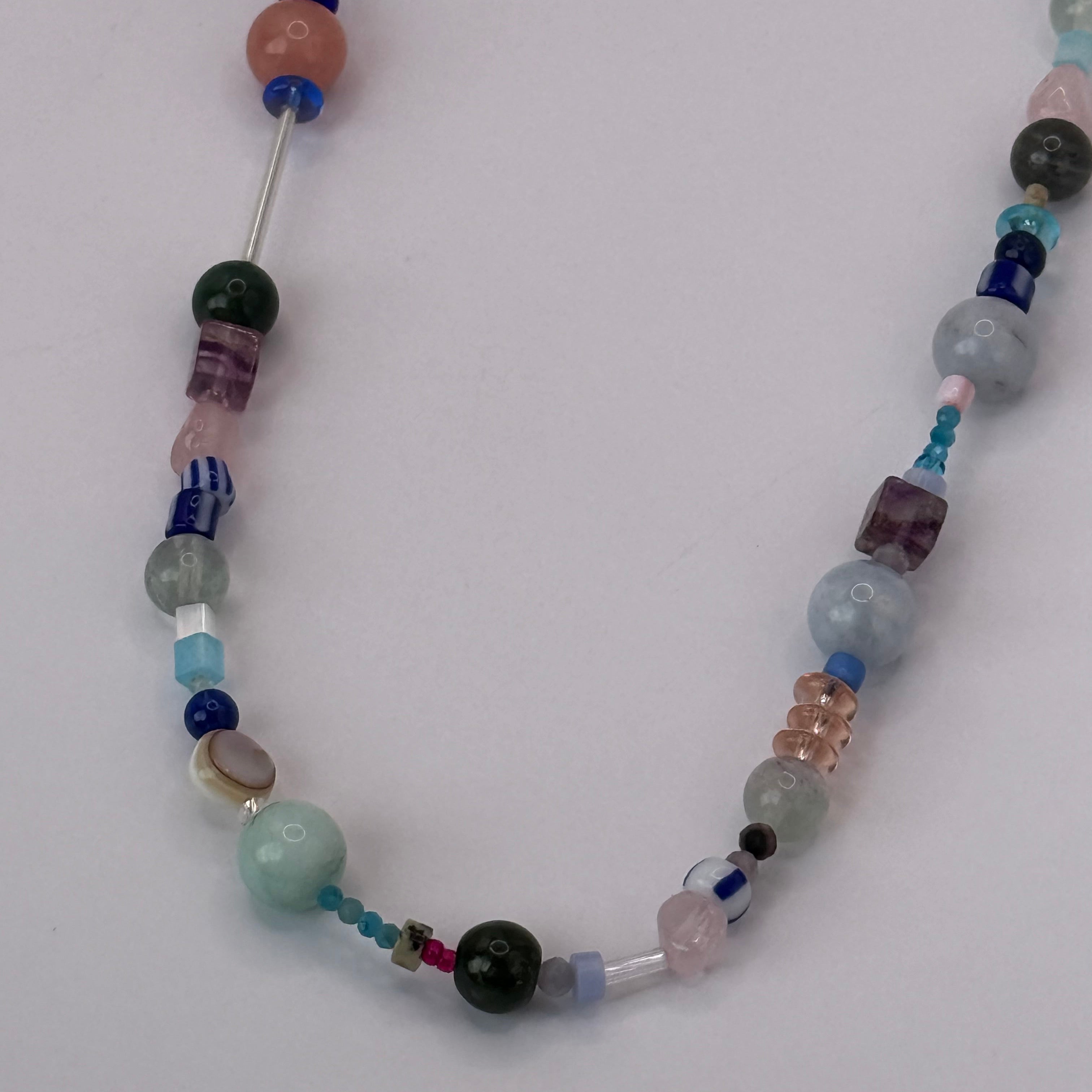 Bead 09