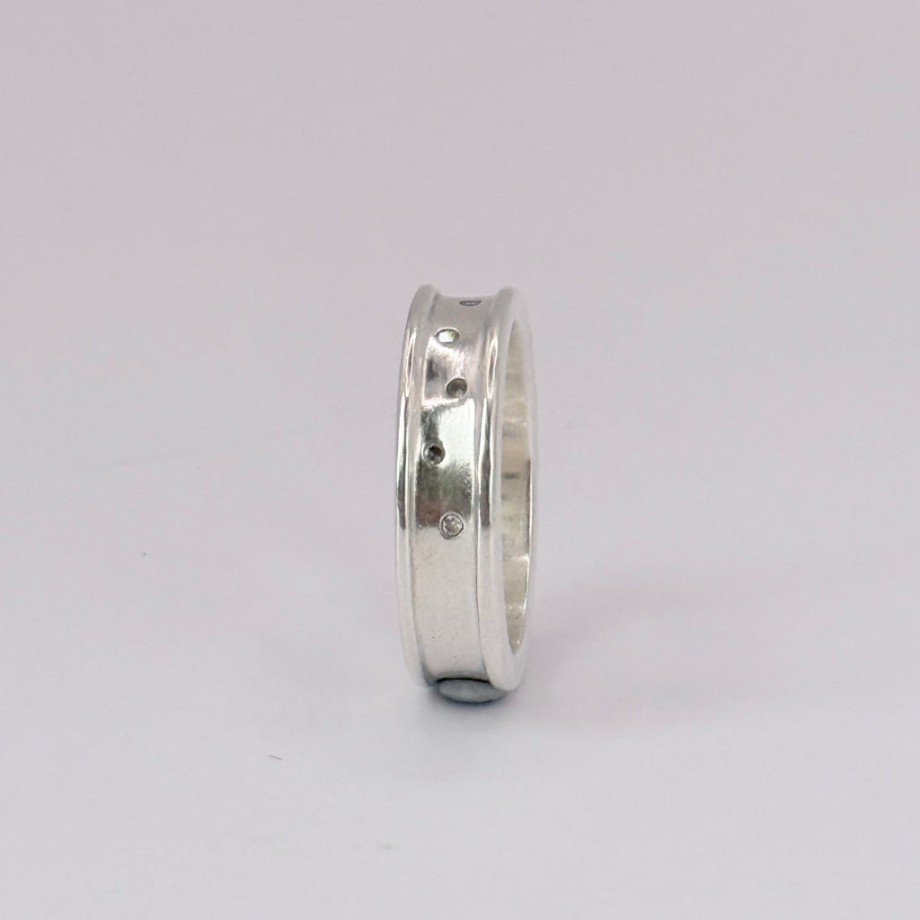 5 Stone Set Band