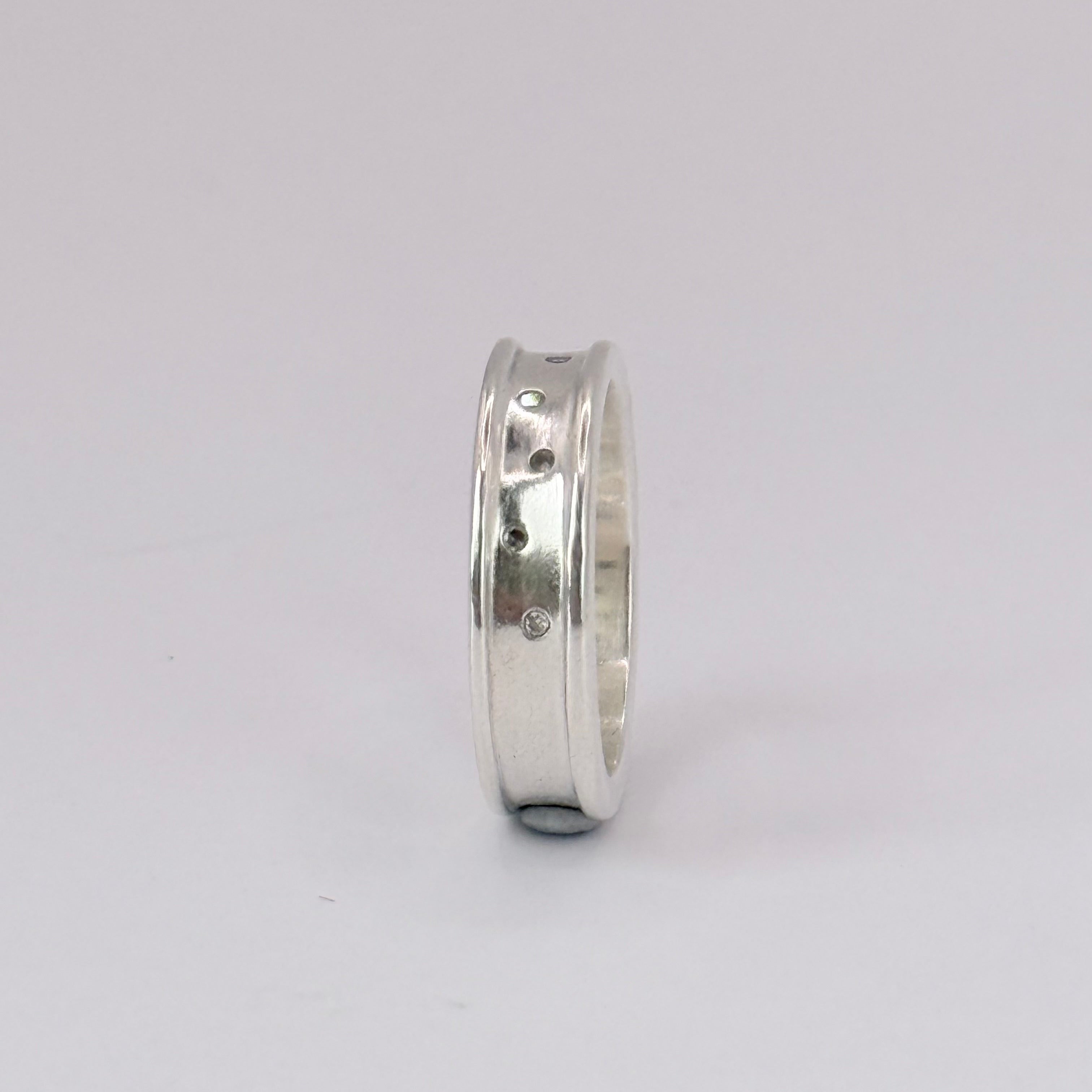 5 Stone Set Band