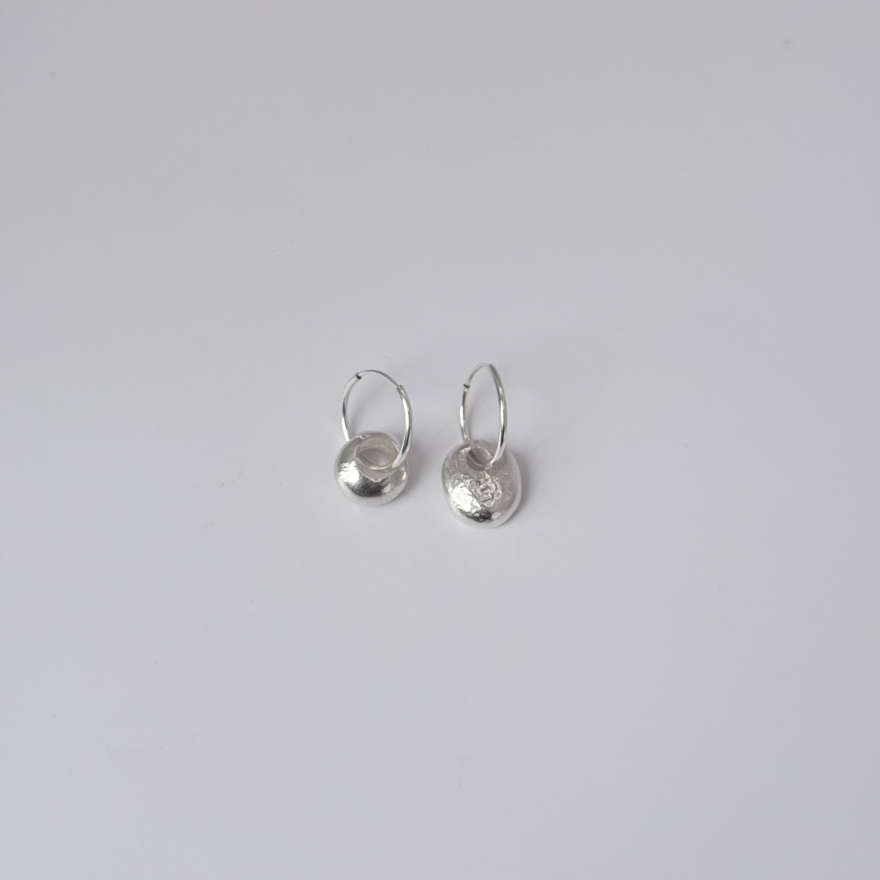Small Hag Stone Hoops