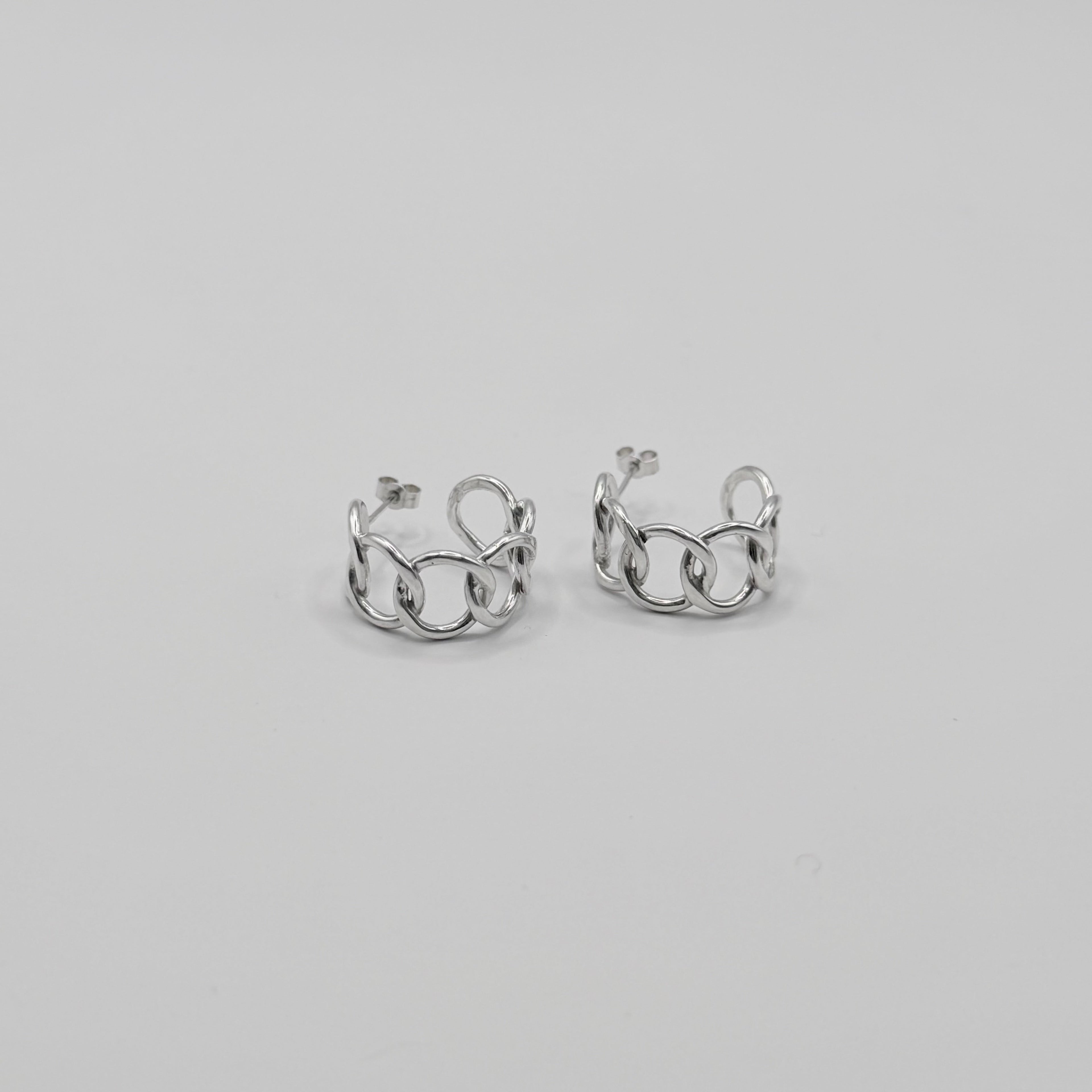 Medium Chain Hoops