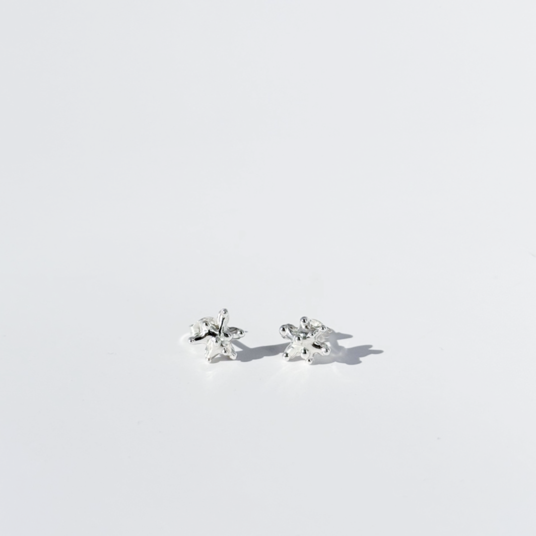 Mini Bobble Star Studs
