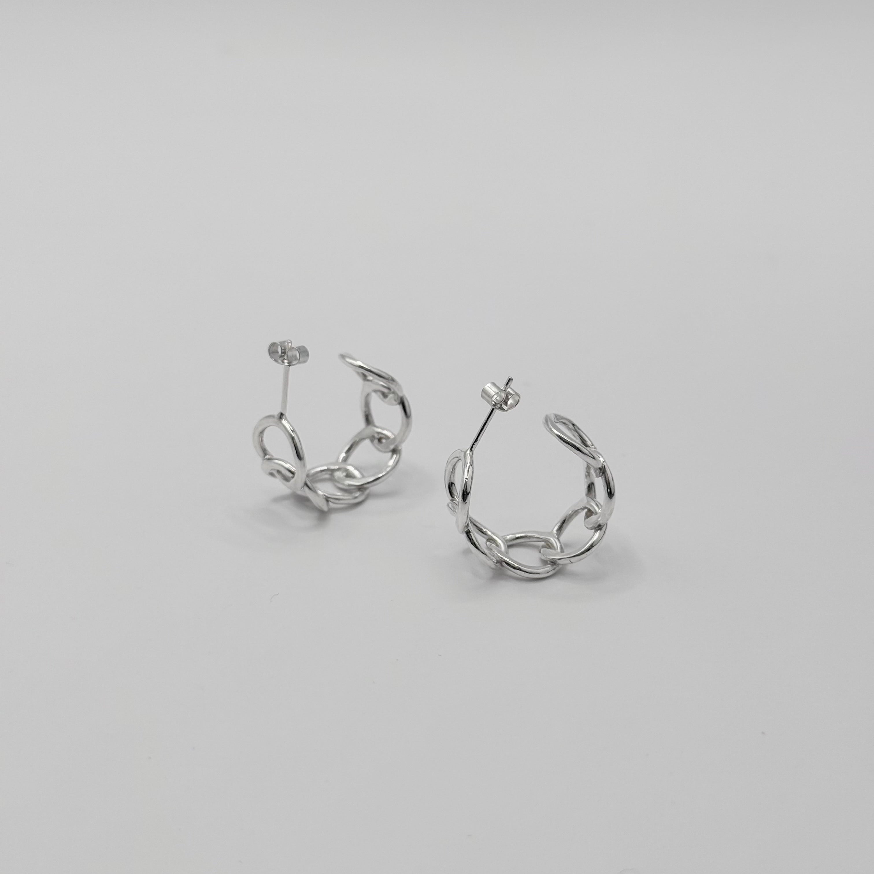 Medium Chain Hoops