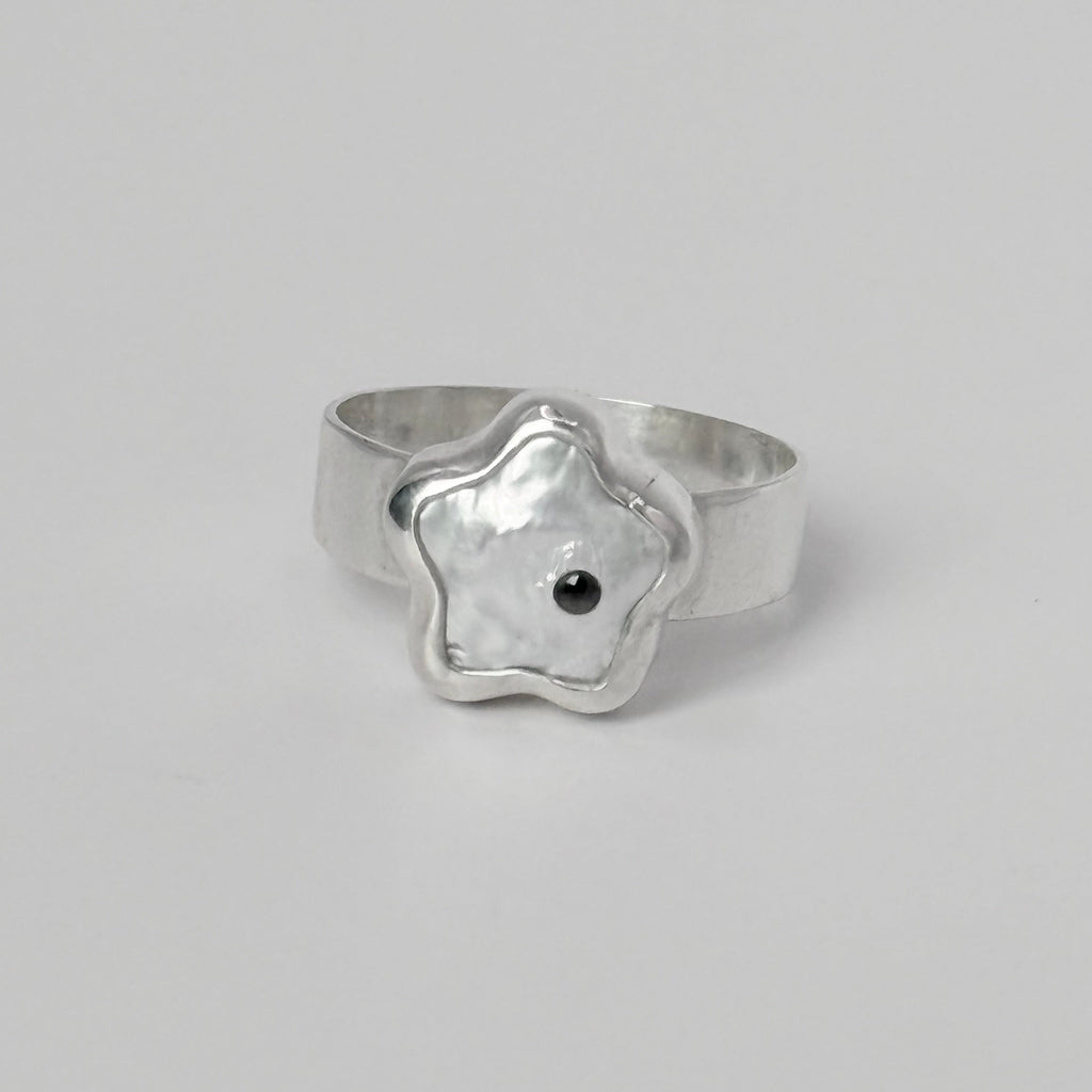 Pearl Flower Ring 02