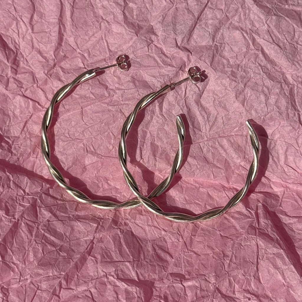 Large Twisted Hoops