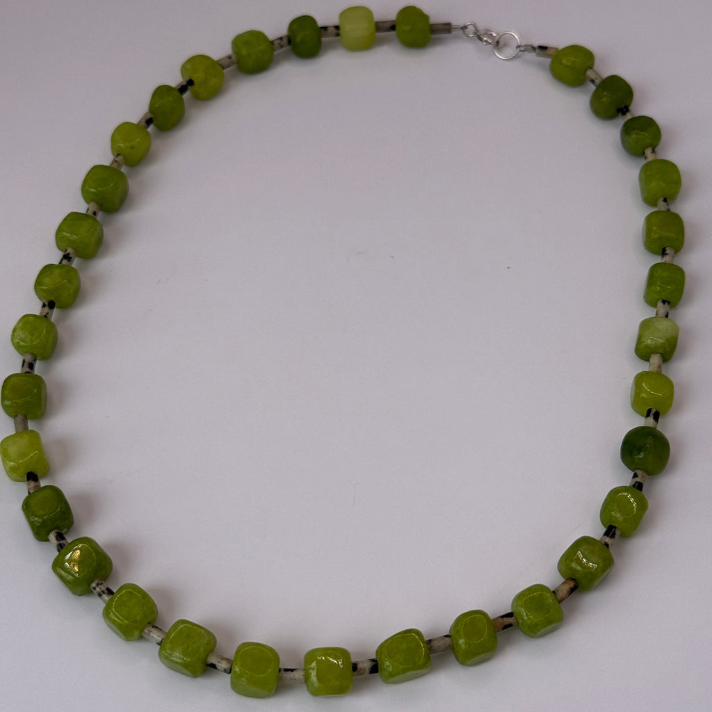 Bead 04